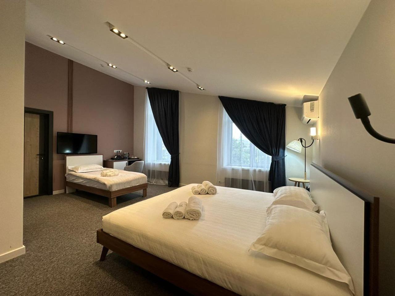 Hotel 78 Cafe Каракол Экстерьер фото